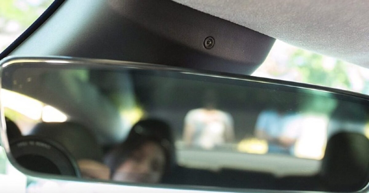 Waarom Tesla-rijders de ‘geheime’ camera in hun auto maar beter kunnen ...