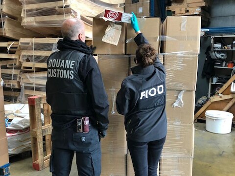 Belastingdienst loopt 14 miljoen euro mis: twee arrestaties in Eindhoven en man (70) in Polen opgepakt