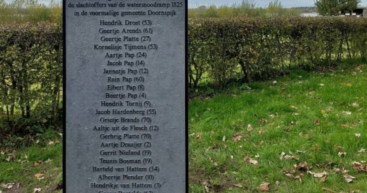 Gedenksteen in Doornspijk houdt herinnering aan slachtoffers stormvloed in stand