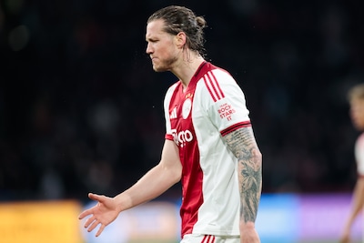LIVE Eredivisie | Ajax visit struggling Heracles, do Amsterdammers keep Champions League in sight?