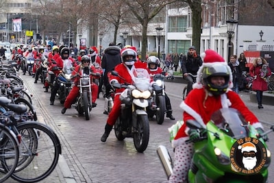 Er rijden binnenkort honderden kerstmannen en -vrouwen op motoren door Utrecht, dit is waarom