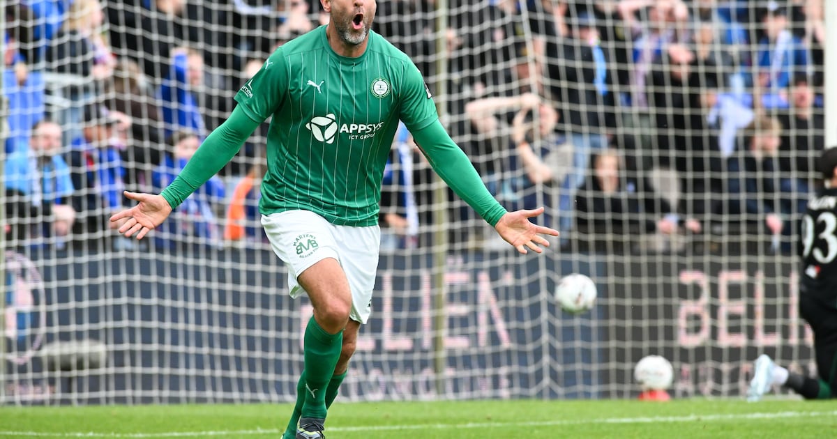 Ralf Seuntjens pakt heldenrol in Lommel, twee goals voor Bredase spits in finale play-offs