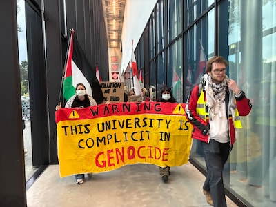 Pro-Palestijnse demonstranten bezetten opnieuw gebouw tijdens Night University