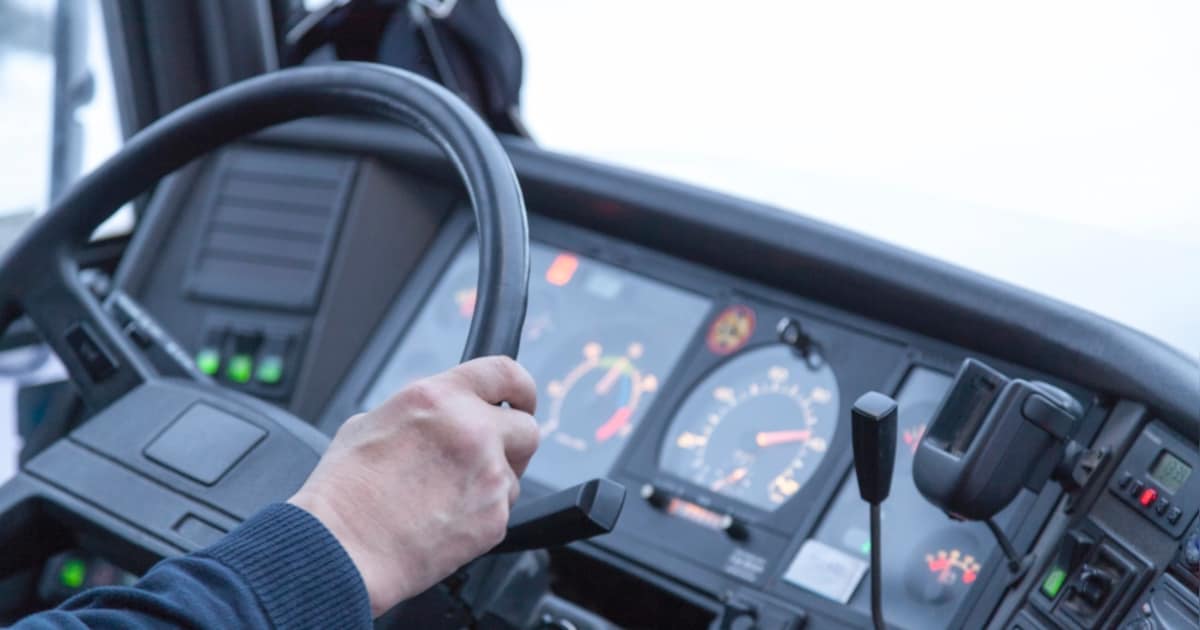 Dal Vrij busabonnement voor inwoners met laag inkomen in Veere verlengen na een jaar