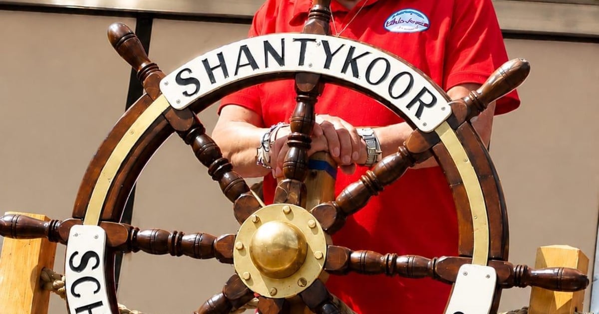 Dirigent Anton (1950-2026) overleed op de plek waar hij het liefste stond: het podium