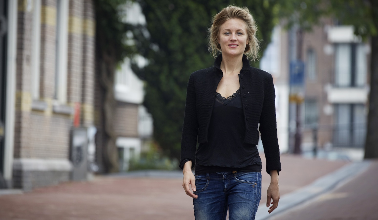 ze-moeten-rennen-voor-hun-leven-zie-je-ze-denken-hoe-beladen-serie-de