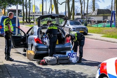 Verdachte situatie in Enschede leidt tot achtervolging en aanhouding van twee mannen