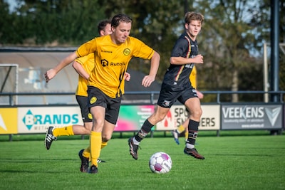 Jan begon als spits, werd aanvallende middenvelder, daarna controleur en is nu verdediger