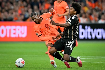 Oranje op jacht naar gelijkmaker tegen Duitsland, Meerdink maakt debuut na uitvallen Brobbey