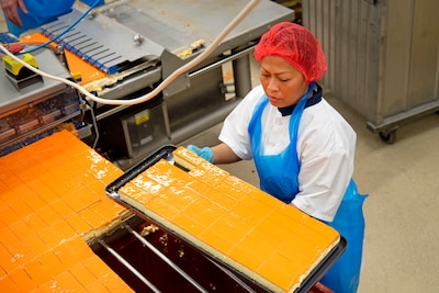 Buy orange tompouces at these 5 Amsterdam bakeries