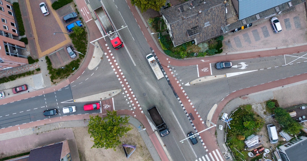 Weer een dodelijk ongeval op kruising in Huissen, lezers reageren: ‘Geen vrachtverkeer’