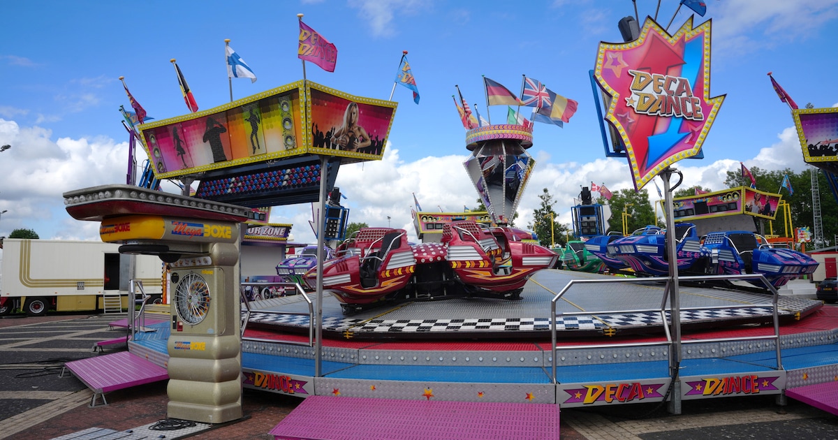Opbouw kermis in Bunschoten begonnen