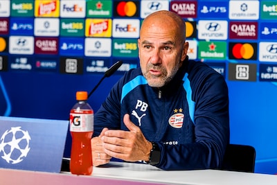 Peter Bosz verwacht spektakel in Leipzig en heeft het gewenste extraatje in de PSV-selectie