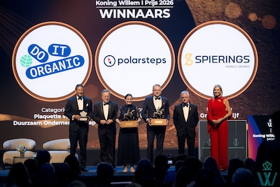 DO IT Organic wint Koning Willem I Plaquette voor Duurzaam Ondernemerschap