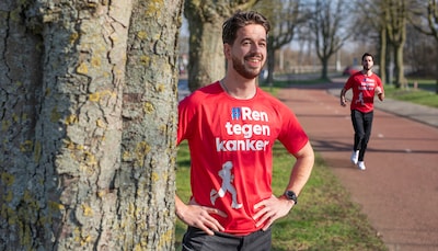 Hardlopen is niet Floris’ hobby, toch rent hij een marathon: ‘Ik doe het voor mijn vader’