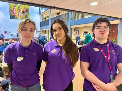 Bloem (20) wist het niet meer, maar ontdekte bij Park Zuiderhout dat ouderenzorg helemaal bij haar p