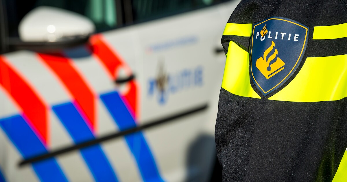 Politie vermoedt opzet bij zwaar beschadigende explosie bij huis in Lelystad