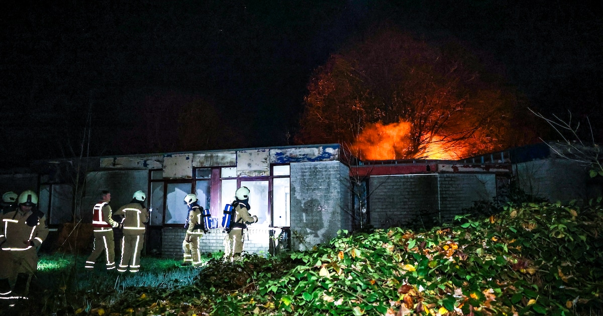 Opnieuw uitslaande brand in leegstaand conferentiecentrum Oosterhesselen