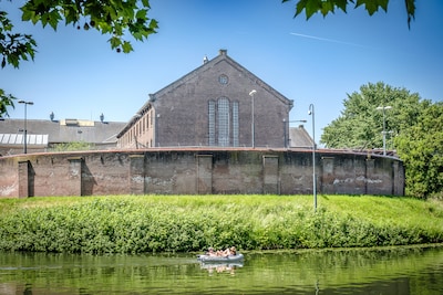 Groen licht voor megaplan Wolvenplein: wonen, hotel en horeca in oude gevangenis