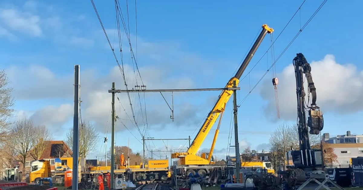 ProRail vernieuwt spoor in Noord-Holland | Regio | AD.nl