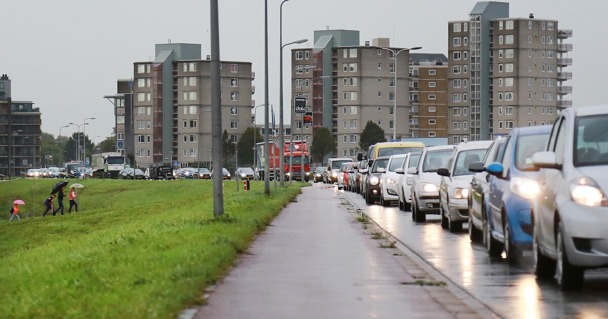 Verkeer in Wolvega verandert: nieuwe rijrichting Van Harenstraat van start