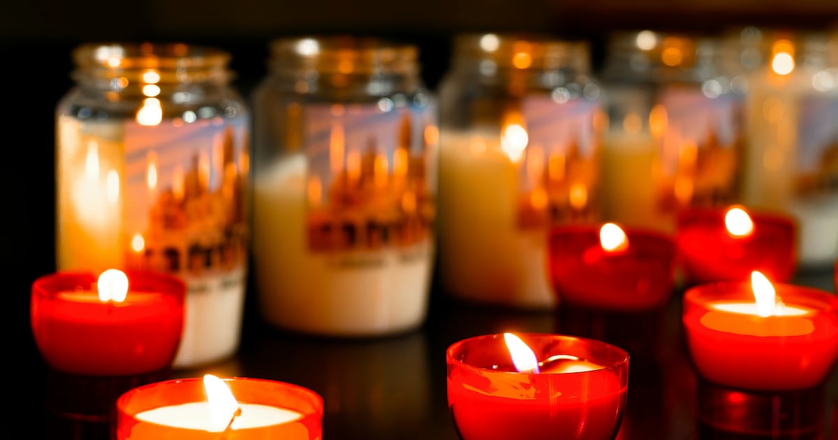 Cadeaumarkt in 't Reghthuys in Nieuwkoop met kunst en creatieve artikelen