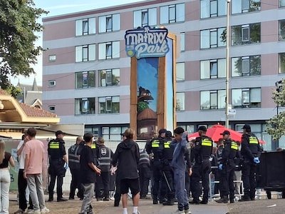 Politie arresteert negen bezoekers met wapens bij Matrixx at the Park, ook strenge maatregelen op la