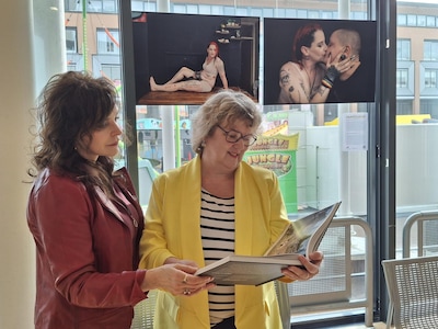Henriëtte van Gasteren sluit tentoonstelling af in De Wieger