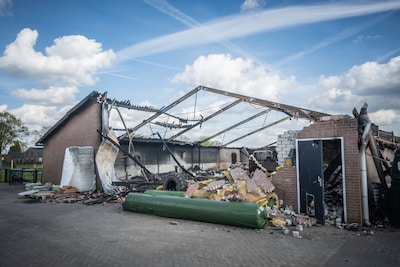 Loods in as, maar de zaak is open: ‘We kunnen maar één kant uit. En dat is vooruit’