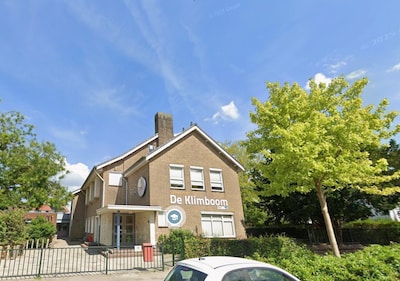 Scholier van Eindhovense basisschool De Klimboom betrapt op bezit van taser
