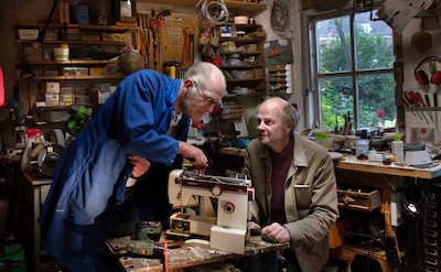 Repair Cafe Buren opent deuren voor reparaties