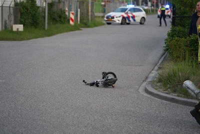 Jongen zwaargewond bij botsing met truck in Hasselt, chauffeur (59) aangehouden