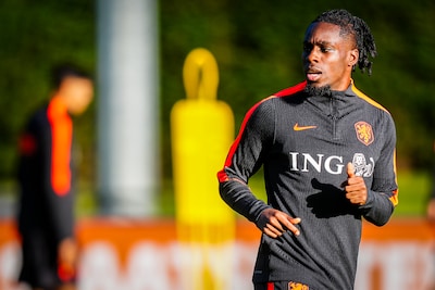 Bondscoach Xavi laat Jeremie Frimpong buiten Oranje-selectie tegen Servië