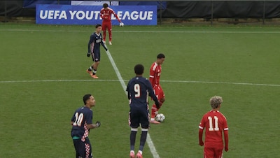 LIVE | PSV Onder 19 wankelt na rust op bezoek bij Liverpool in Youth League