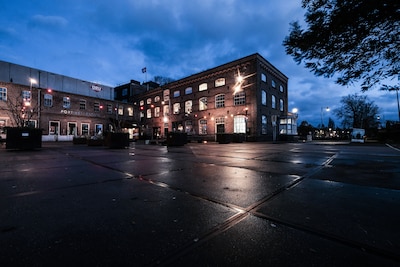 DRU betaalt opnieuw geen huur en leent nog eens 2,5 ton bij de gemeente