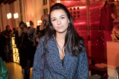 Influencer Nina Warink opent dit najaar een winkel met haar kleurrijke servies in hartje Utrecht