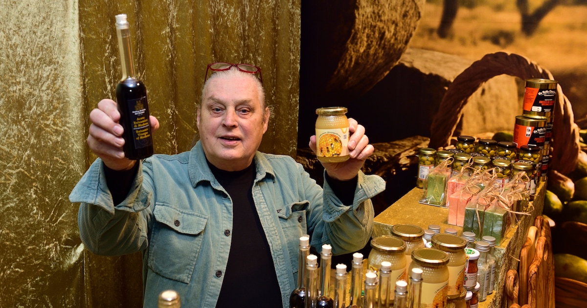 Erik en Ineke openen winkeltje met olijfolie uit eigen Spaanse gaarde in de Dorpstraat: ‘Is een pass