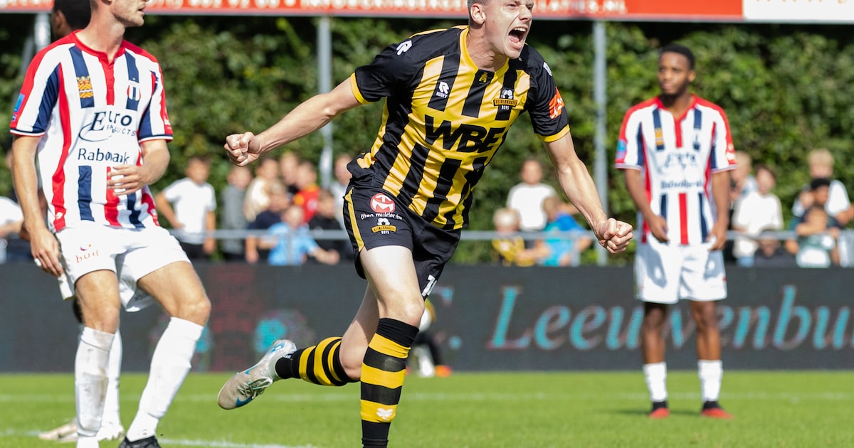 De indrukwekkende voetbalreis van Mark van der Weijden: ‘Een machine en meedogenloos in de zestien’