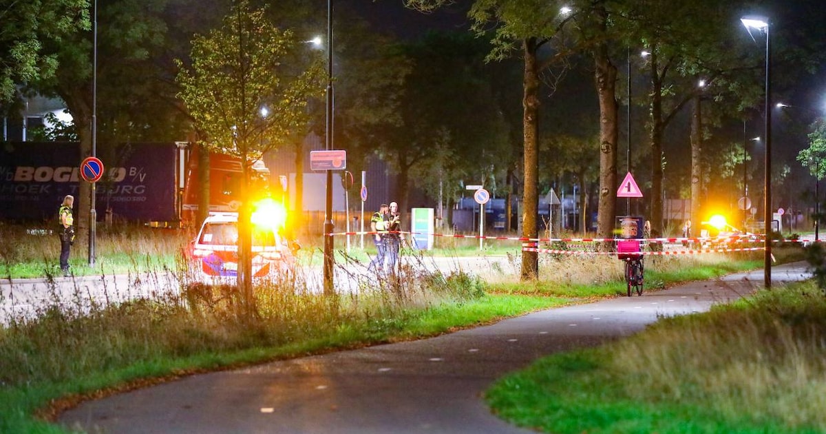 Straat in Apeldoorn volledig afgesloten wegens politieonderzoek