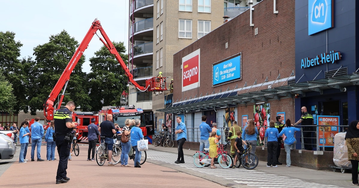 Brand in een winkel op Raadhuisplein in Krimpen aan den IJssel
