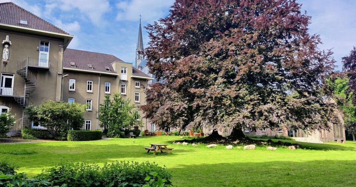 Dominicanenklooster biedt zomerprogramma voor rust en bezinning | Lingewaard