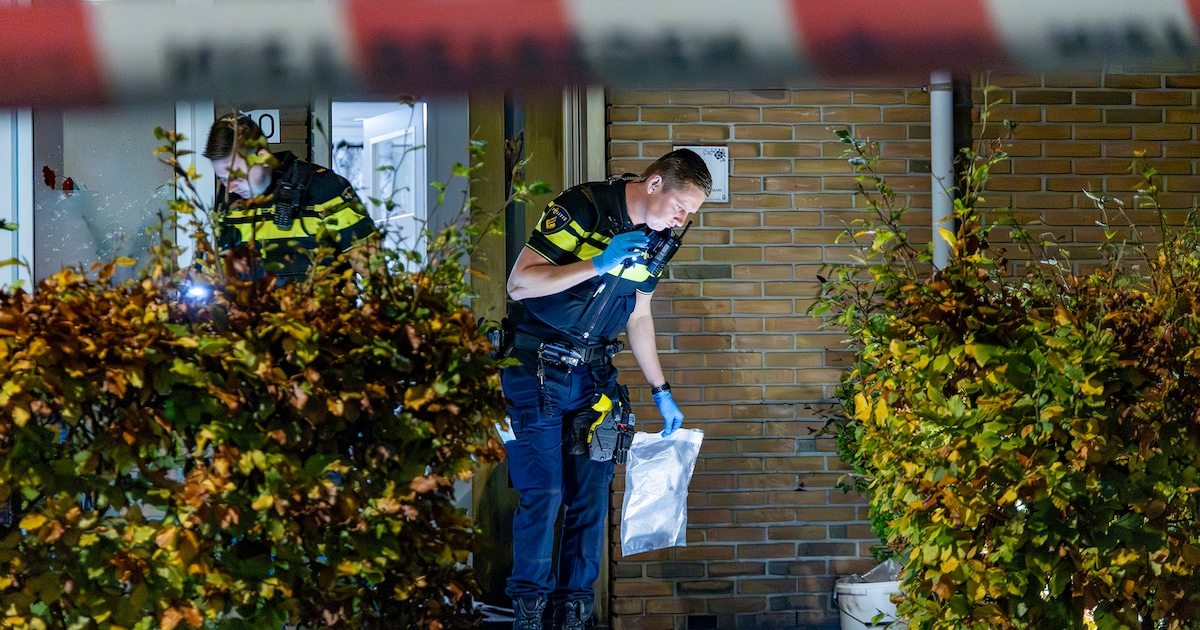 Explosie bij woning in Haarlem, politie zet Burgernet in