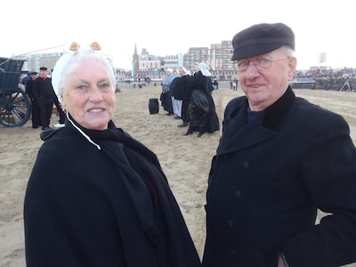 Geen tijd te verliezen, wist Scheveningse visserszoon Gerrit op een stormachtige zondagmorgen in 195