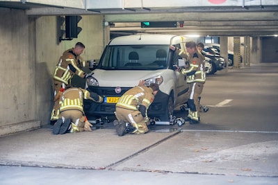 Gaslucht in parkeergarage onder kantoorpand in Deventer