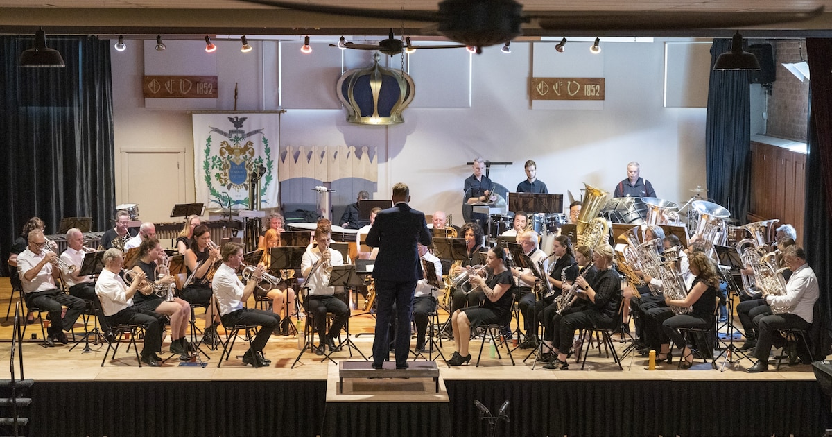 Fanfare Ons Genoegen geeft kerstconcert in Millingen aan de Rijn