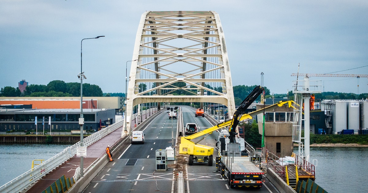 Pin mee: waar loopt het vast door de afsluiting van de Papendrechtsebrug?
