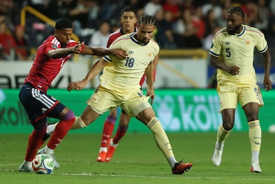 Gouden wissels Dick Advocaat zorgen voor sensationele comeback Curaçao tegen Costa Rica