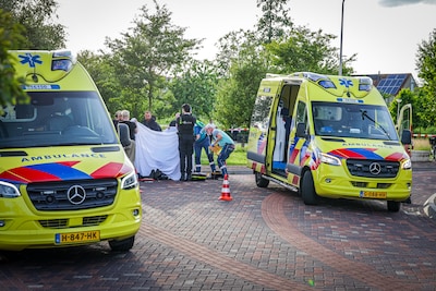 Man zwaargewond na schietpartij bij Jumbo in Gouda, slachtoffer op straat gereanimeerd