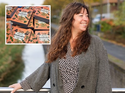 Van straatnaambordjes eten maken: Moon Saris bracht de buurt bij elkaar met receptenboek