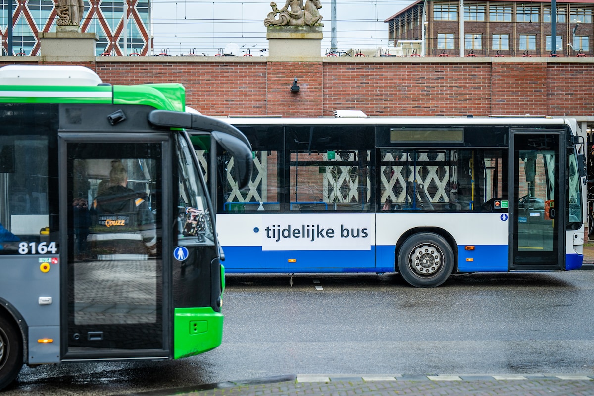 Lezers over jaar busvervoer Qbuzz: van ramp tot behulpzame chauffeur ...